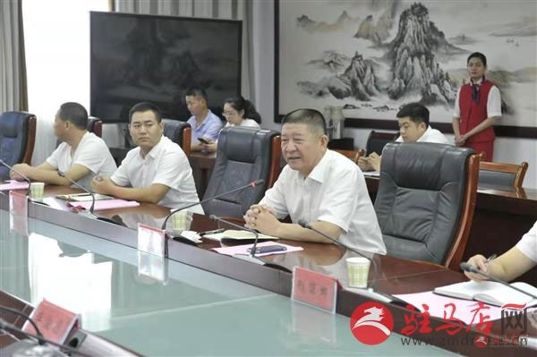 Chen Xing and Zhu Shixi meet with Wang Yufeng, chairman of Yufeng industrial group and his party