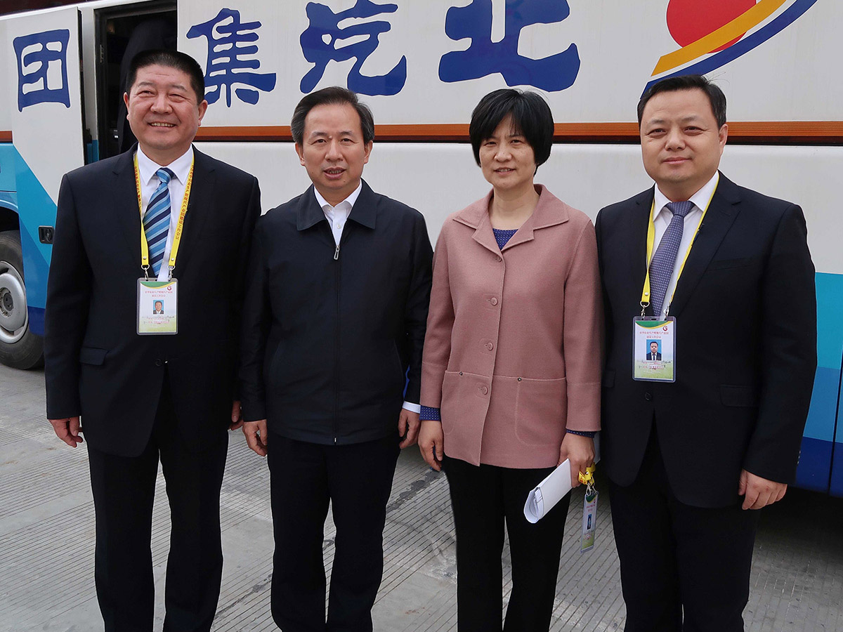 Li Ganjie, Minister of the Ministry of ecological environment, visited our group